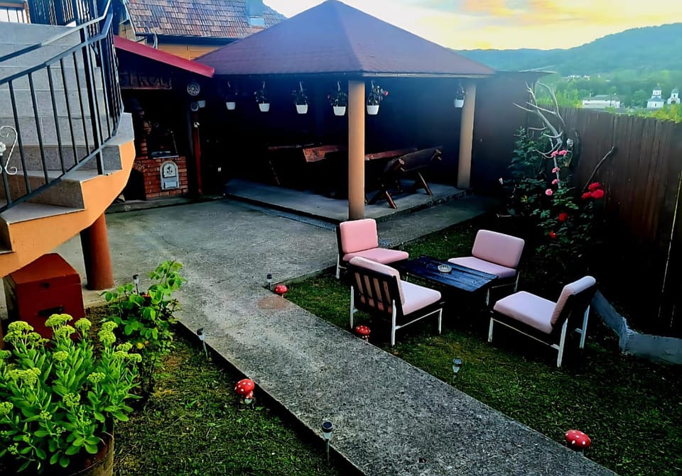 Inner courtyard view