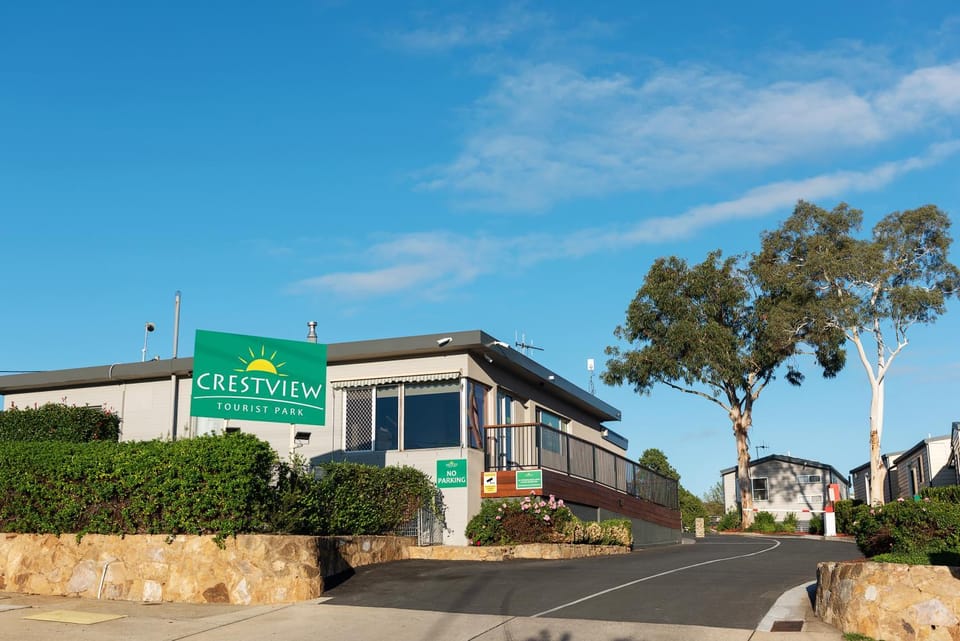 Facade/entrance, Property logo or sign