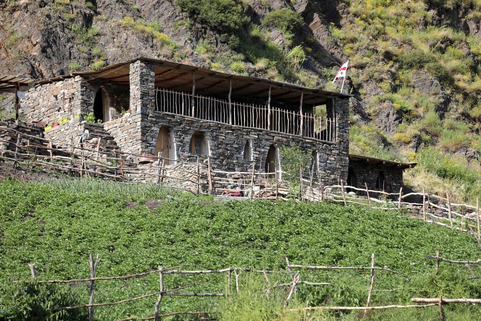 Fortress House Khakhabo Bed and Breakfast in Georgia