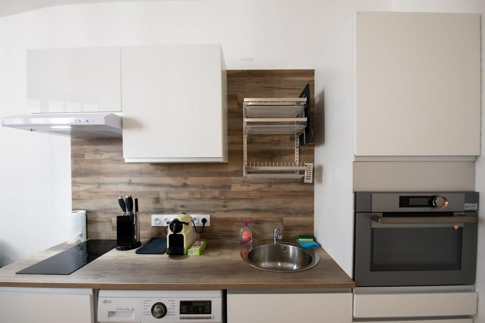 L'Arty - Très joli studio moderne place Valmy Apartment in Lyon