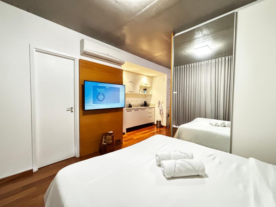 Studio Vila Olímpia perto da Faria Lima com Piscina Academia e Vaga Grátis Apartment in Sao Paulo City