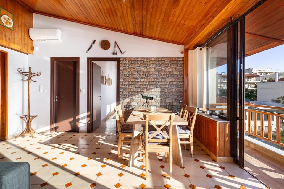 View (from property/room), Dining area