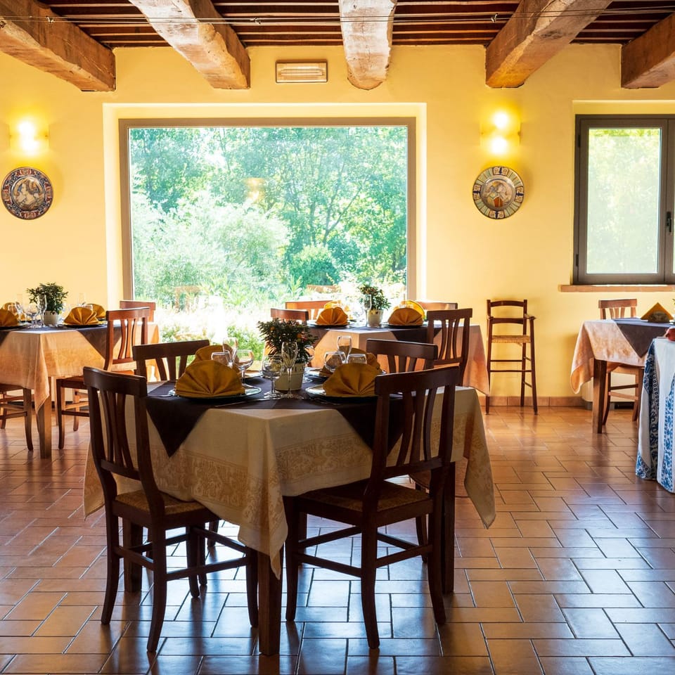 Agriturismo Casal Cerqueto Farm Stay in Umbria