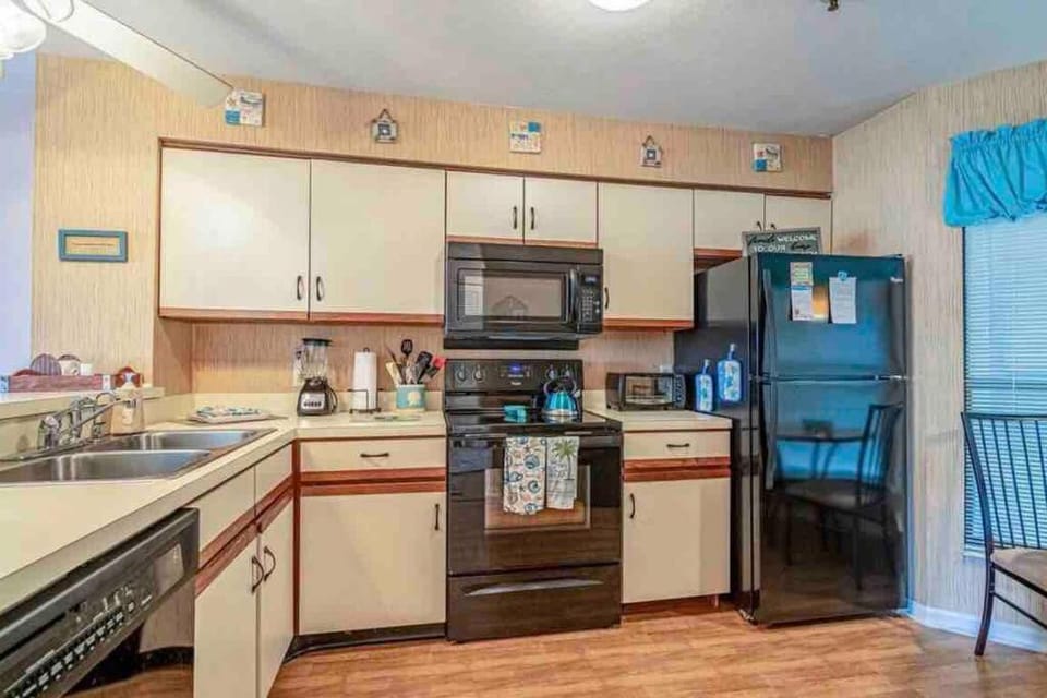 Lovely 2-bedroom condo with pool Apartment in North Myrtle Beach