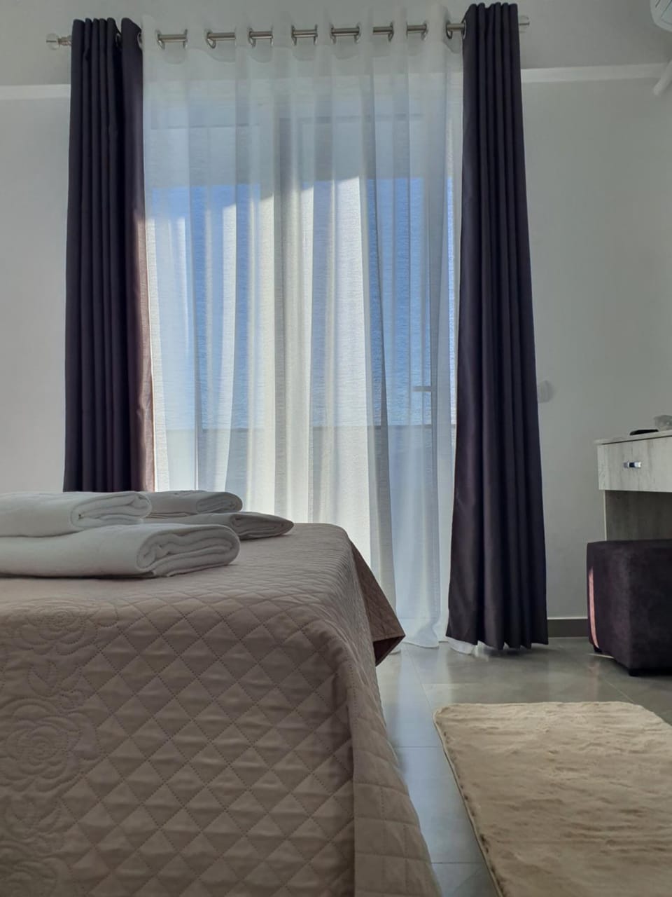 FLORE Rooms Apartment in Sarandë