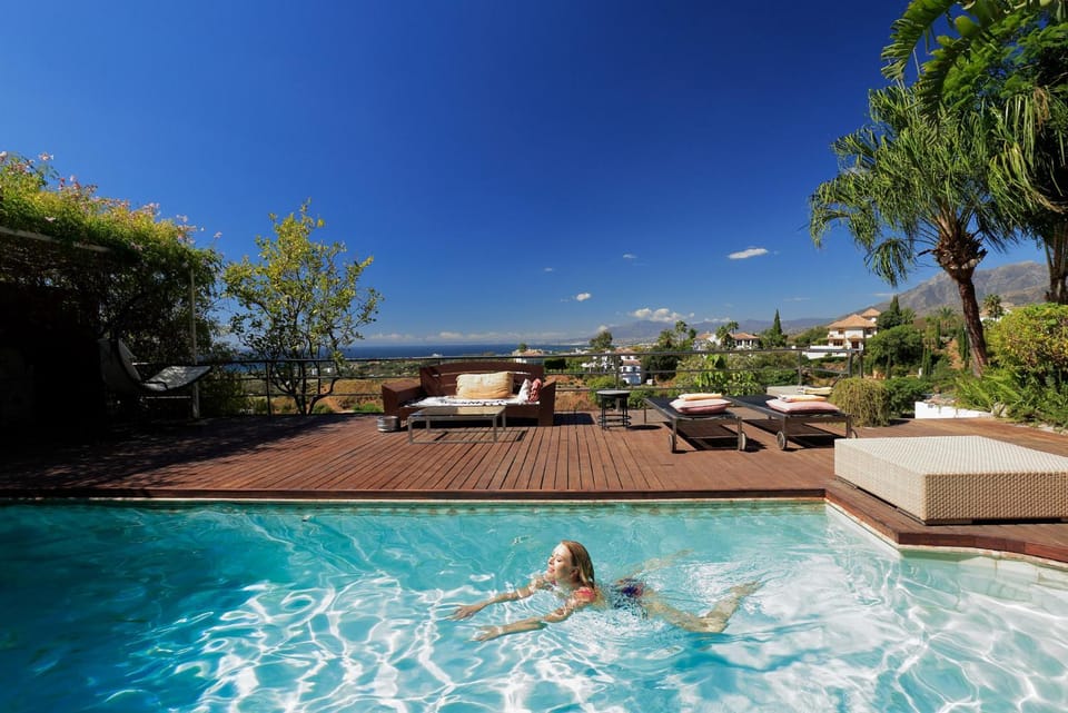 Sea view, Swimming pool