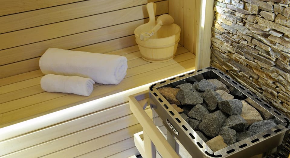 Sauna, Spa and wellness centre/facilities