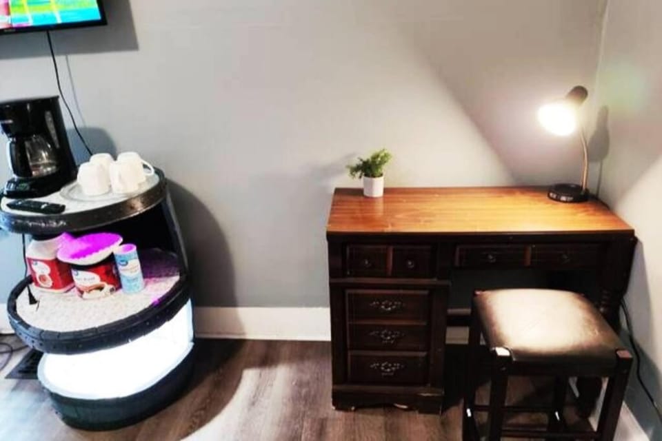 Coffee/tea facilities