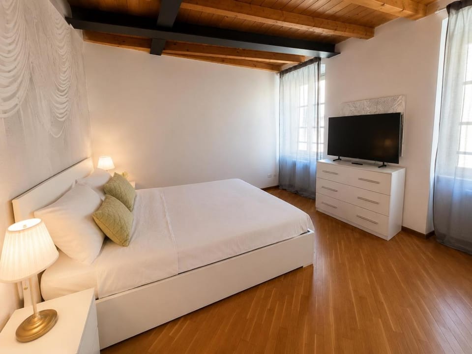 LB - Stella Apartment Center Apartment in Bergamo
