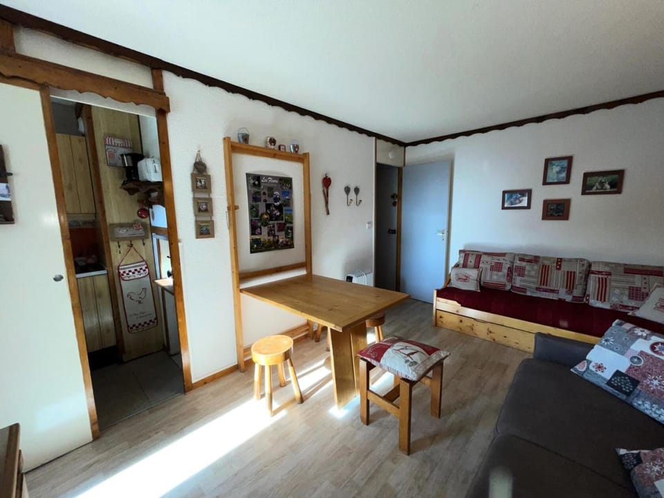 Résidence Aollets - Studio 4 personnes Plagne Village MAE-4764 Apartment in Mâcot-la-Plagne