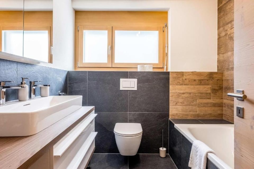 Eiger Panoramica - Aare Jungfrau AG Apartment in Grindelwald
