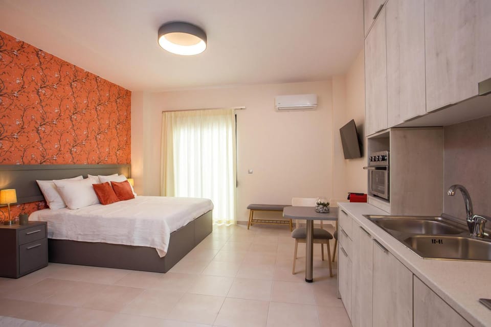 Bed, Photo of the whole room, Bedroom, air conditioner