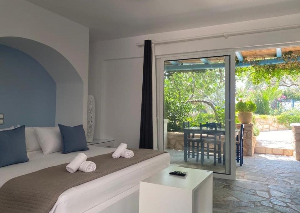 Casa Marimar Boutique Bungalows & Suites Bed and Breakfast in Argolis, Greece