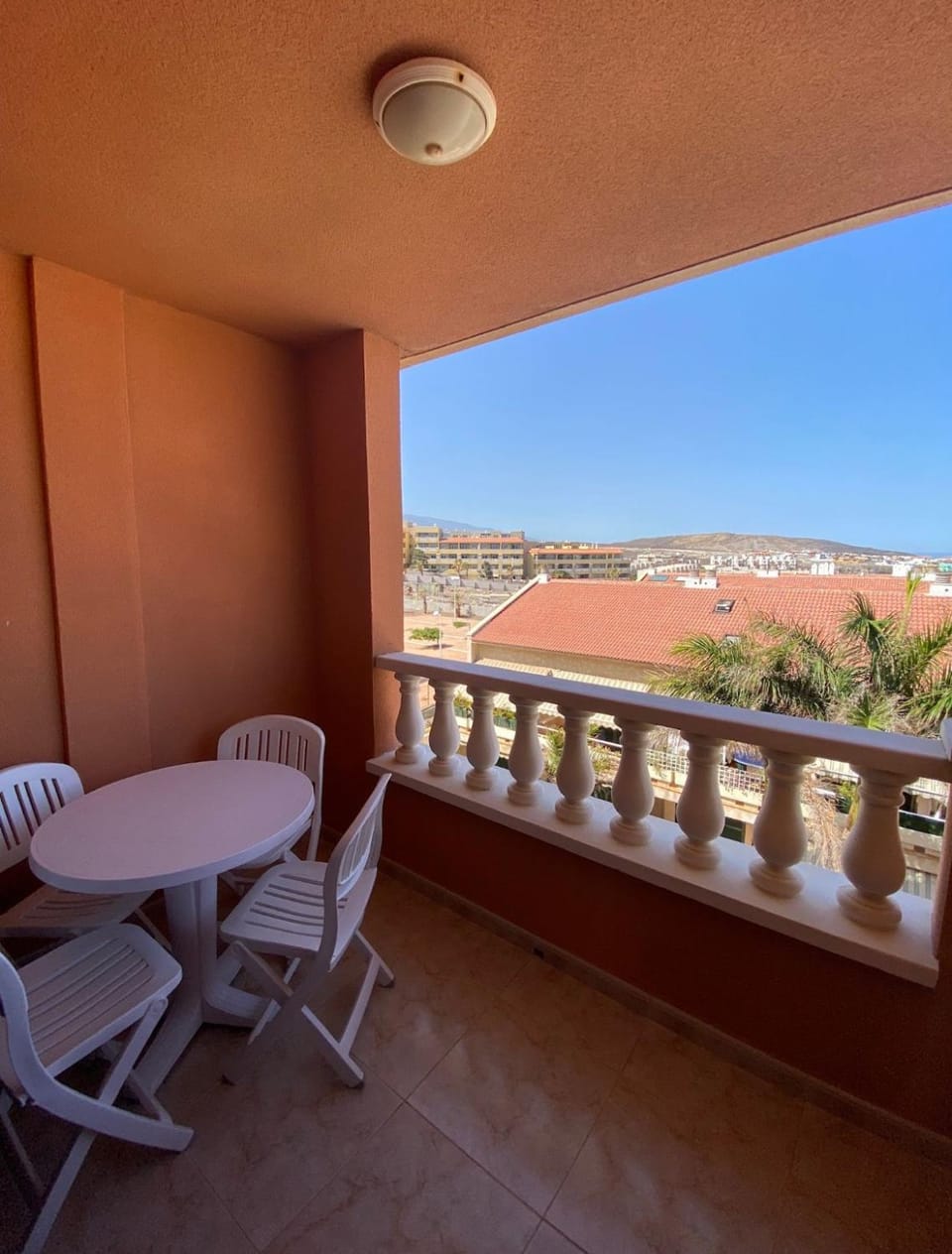 La Ola Apartment. Enjoy El Medano. 2 bedrooms Apartment in El Médano