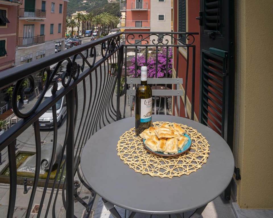 Moneglia in Piazza Apartment in Moneglia