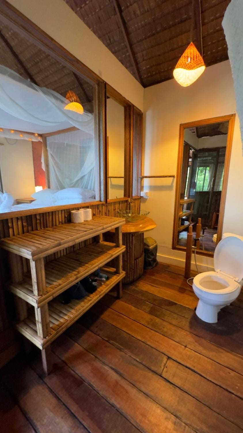 Toilet, Bathroom