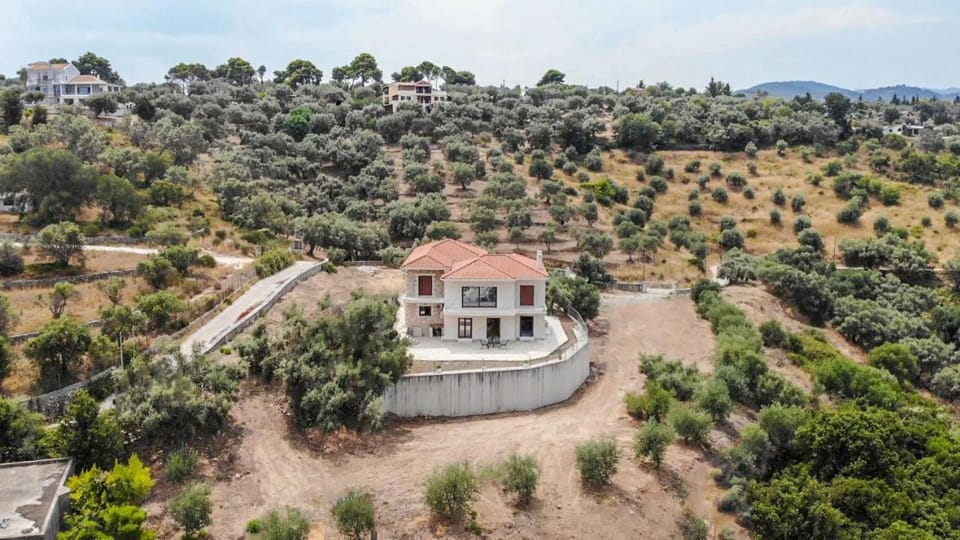 Property building, Day, Natural landscape, Bird's eye view
