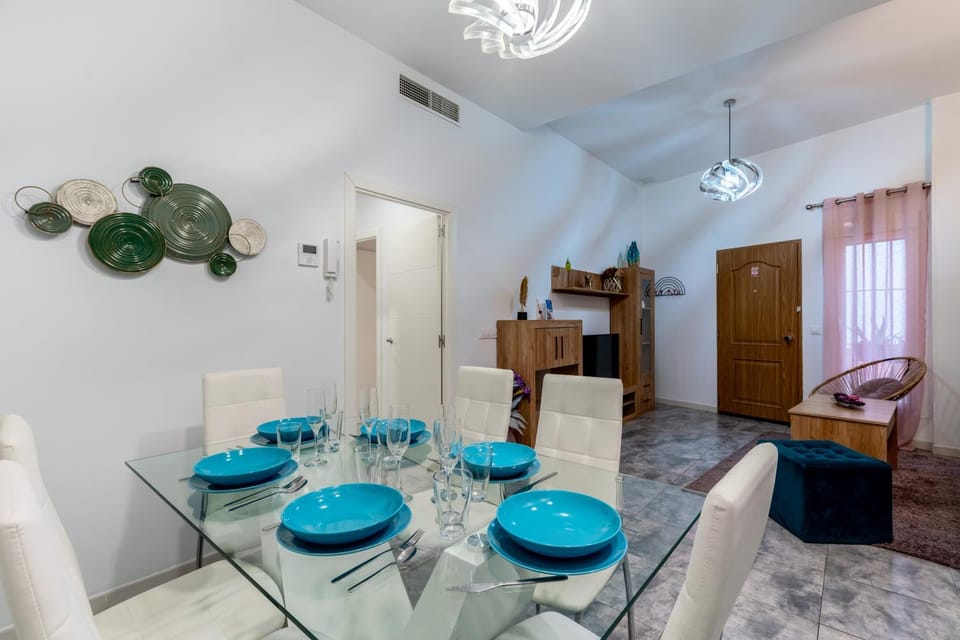 Kitchen or kitchenette, Living room, Dining area