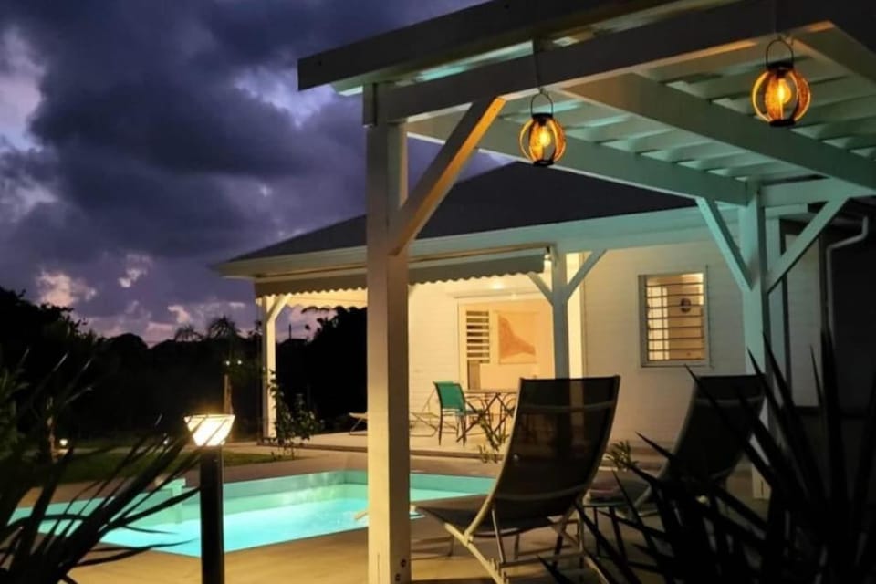 La Kaz a Kikite - Magnifique villa de standing avec piscine privative House in Grande-Terre, Guadeloupe