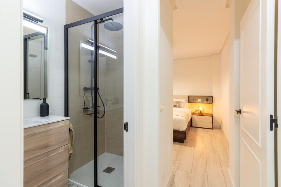 Bathroom, Bedroom