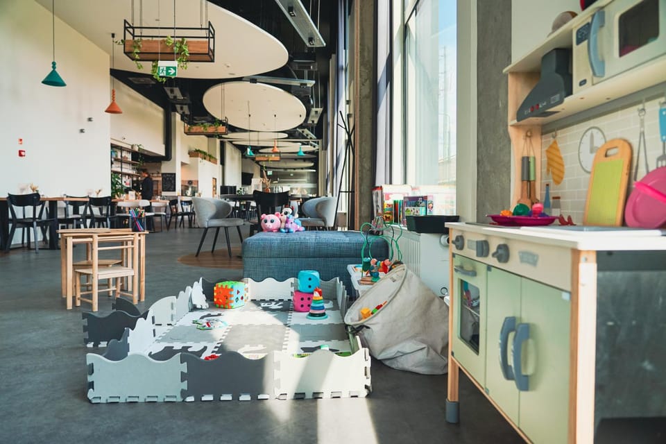Kids's club, children