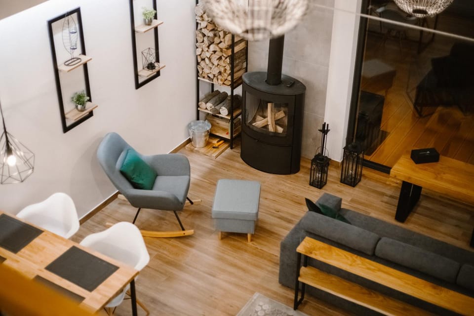 Living room, Seating area, Dining area, flat iron