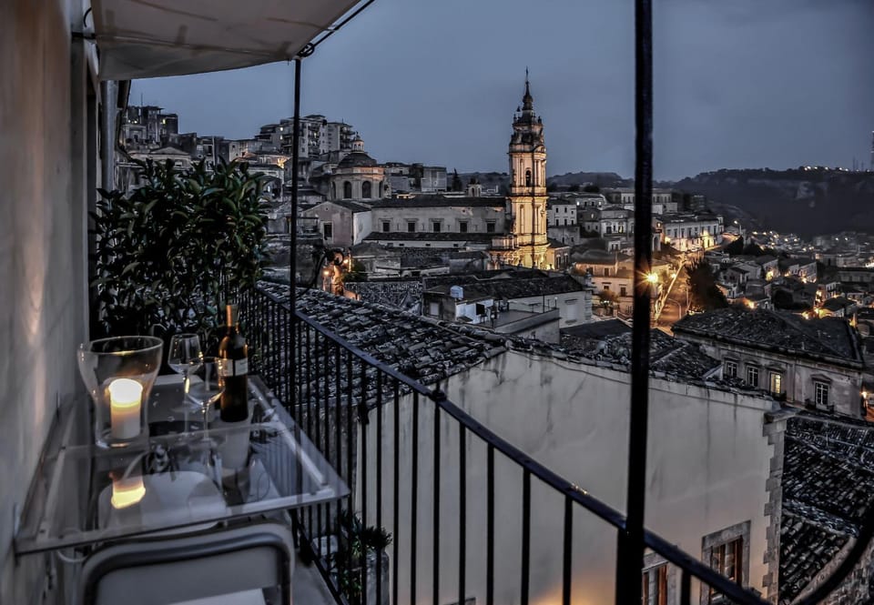 Night, View (from property/room), Balcony/Terrace, City view