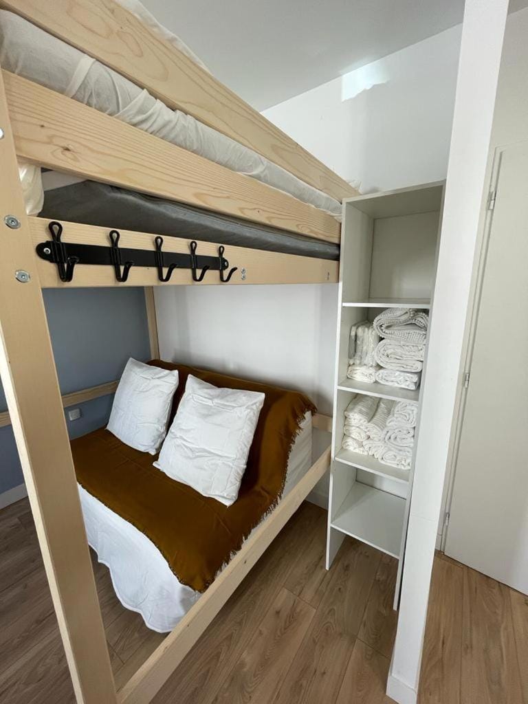 Studio refait à neuf avec cuisine équipée R2 Apartment in Nouvelle-Aquitaine