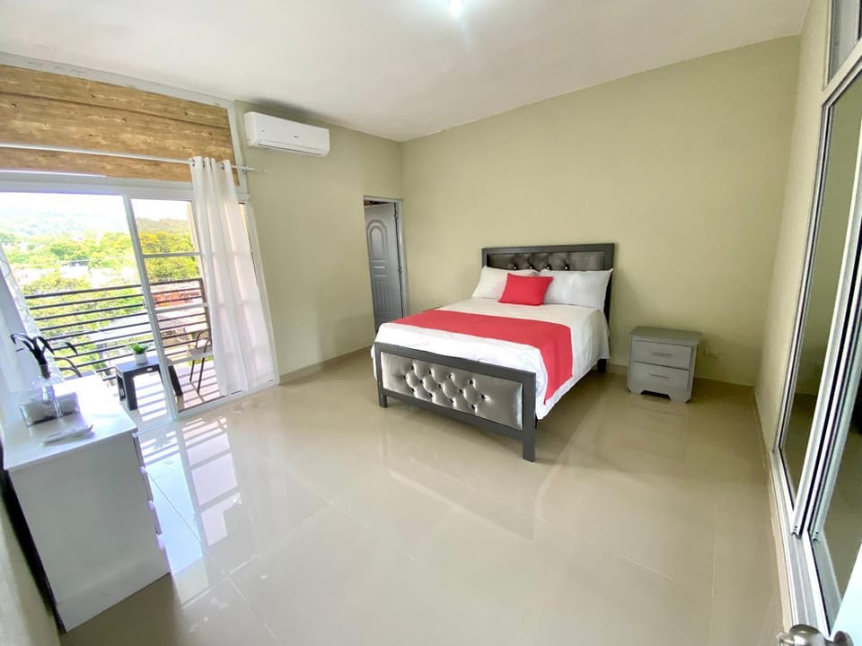Bed, Balcony/Terrace, Photo of the whole room, Bedroom, Garden view