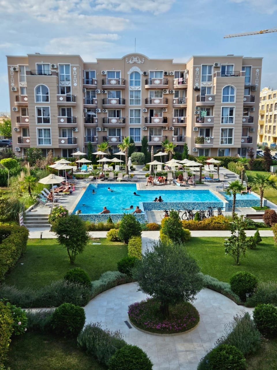 Pool view, Swimming pool
