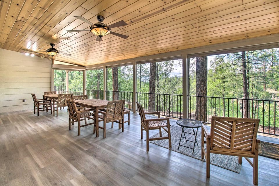 Family Cabin w/ Game Room! 32 Mi to Sunrise Resort Cabin in Pinetop-Lakeside