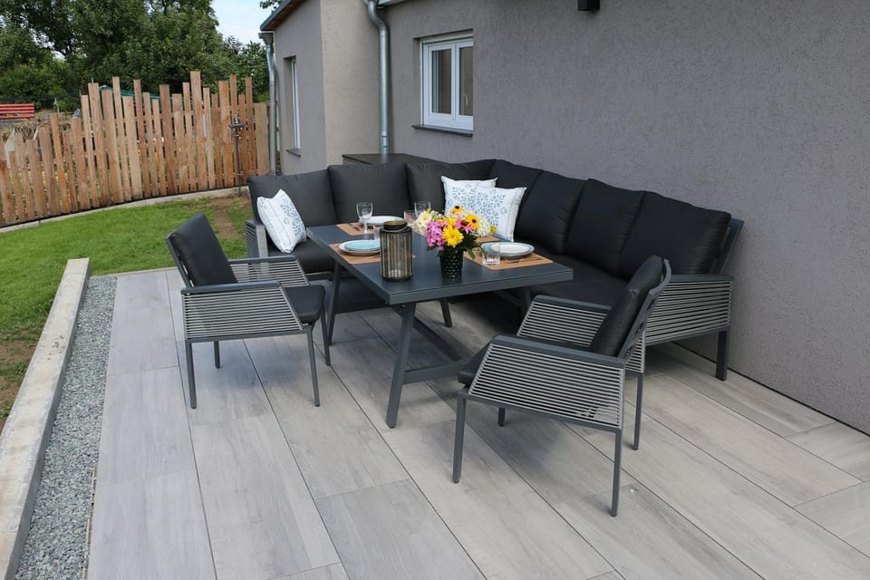 Day, Garden, View (from property/room), Balcony/Terrace, Seating area, Dining area, Garden view