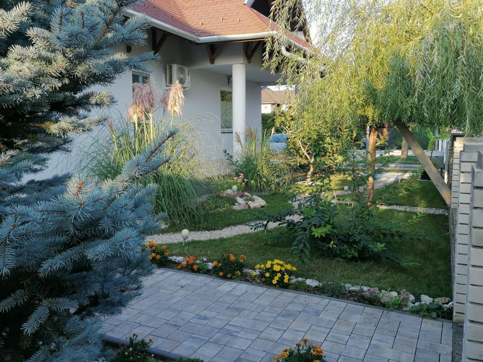 Casa Galliera - Apartment Apartment in Hungary