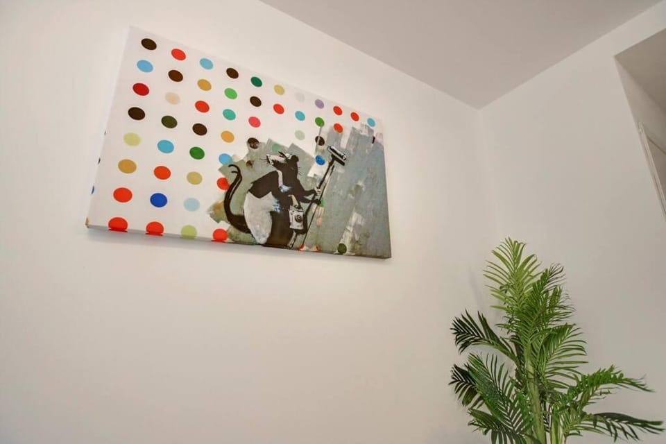 Flat C, Old Street Apartment in London Borough of Islington