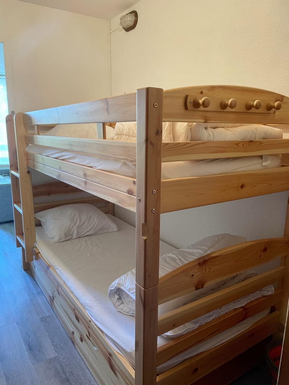 bunk bed