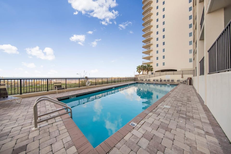 The Palms 504 by Vacation Homes Collection Apartment in Orange Beach