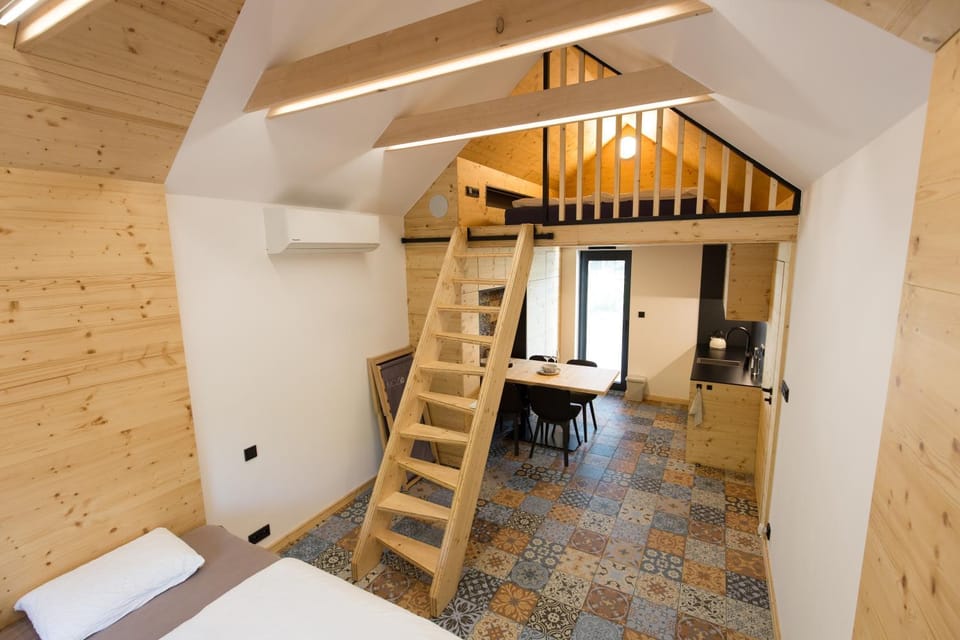 Dining area, Bedroom