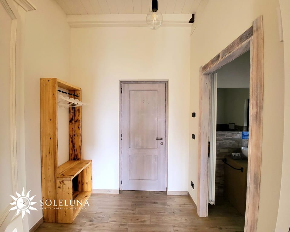 AFFITTACAMERE SOLE & LUNA Apartment in Lake Garda