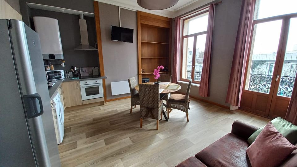 STUDIOS ET APPARTEMENTS EN CENTRE VILLE Boulogne sur mer Apartment in Hauts-de-France