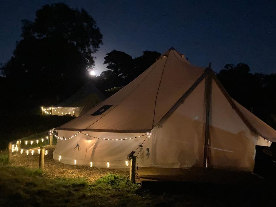 Roaches Retreat Eco Glampsite - Outdoor Family Adventures and Campfire Nights Luxury tent in Staffordshire Moorlands District