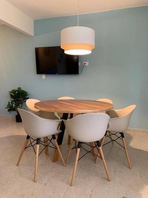 TV and multimedia, Dining area, Evening entertainment