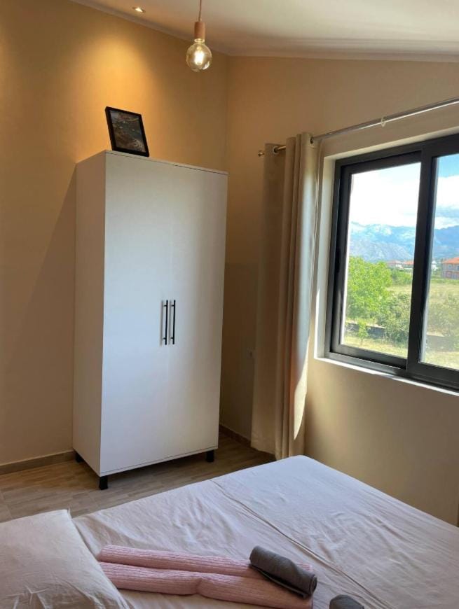 Hotel Ballkan Shkoder Bed and Breakfast in Montenegro