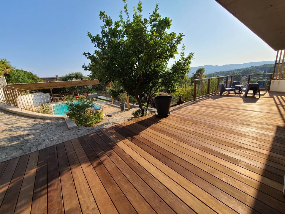 Patio, Natural landscape, View (from property/room), Balcony/Terrace, Mountain view, Pool view
