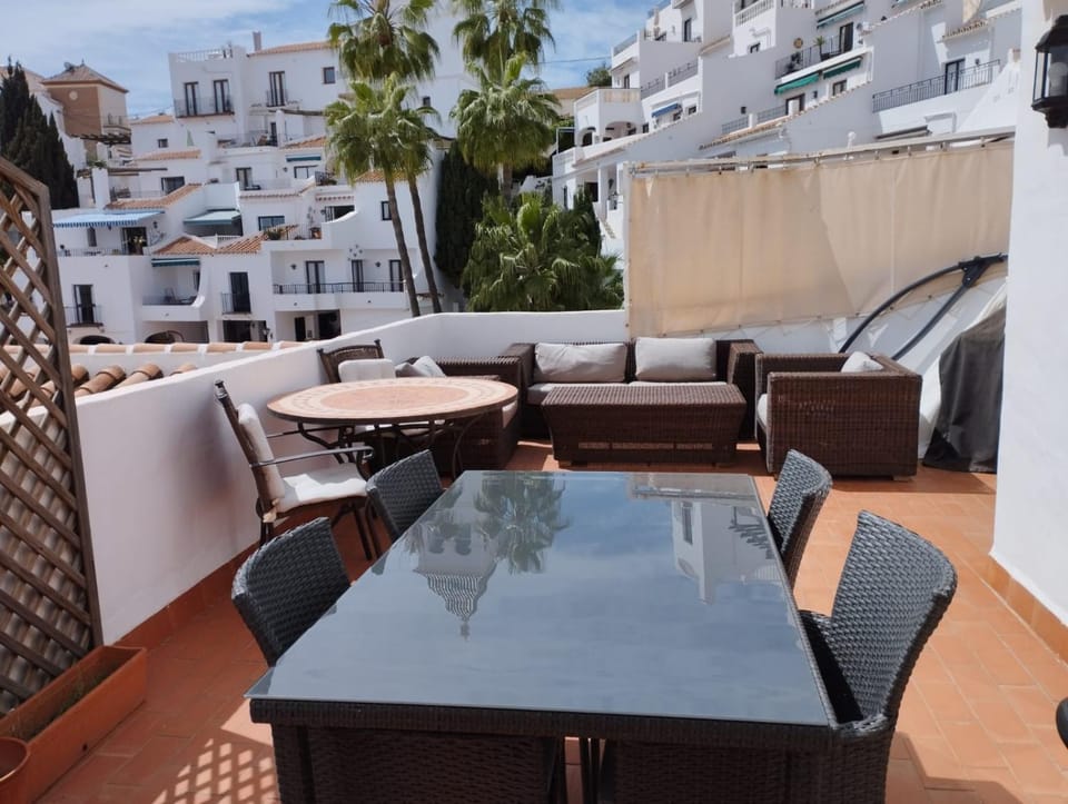 CAPISTRANO PLAYA 712 MENYBER Apartment in Nerja