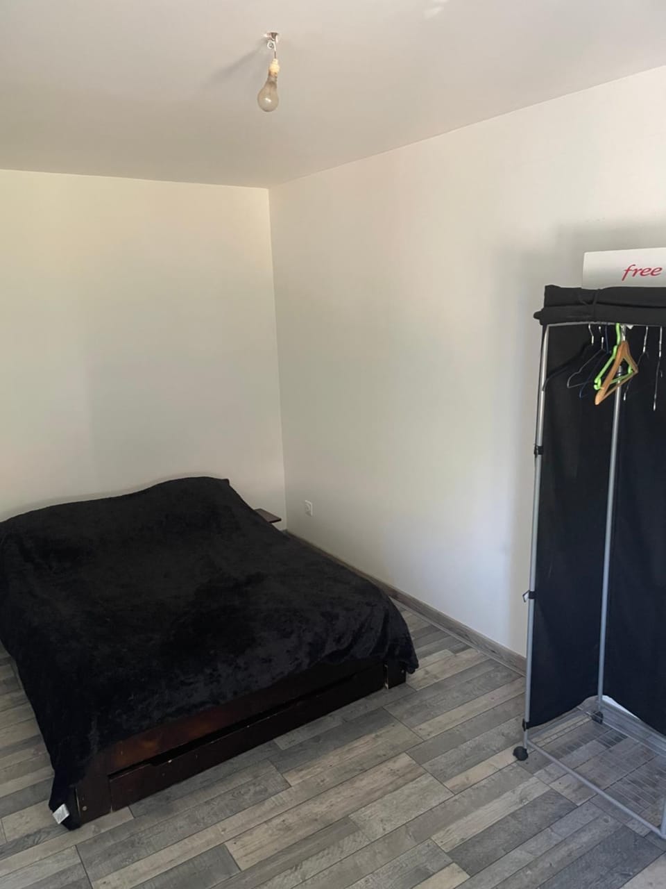 Appartement RDC calme en hyper centre-ville Apartment in Bourgogne-Franche-Comté