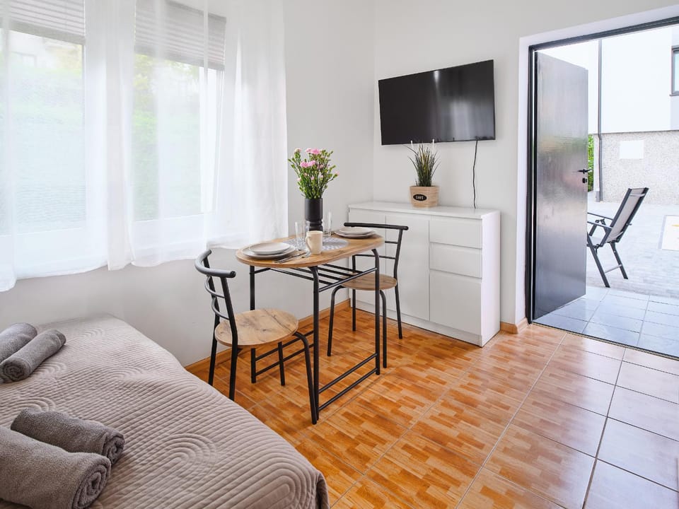 LOFT ROOMS ŁEBA Bed and Breakfast in Leba