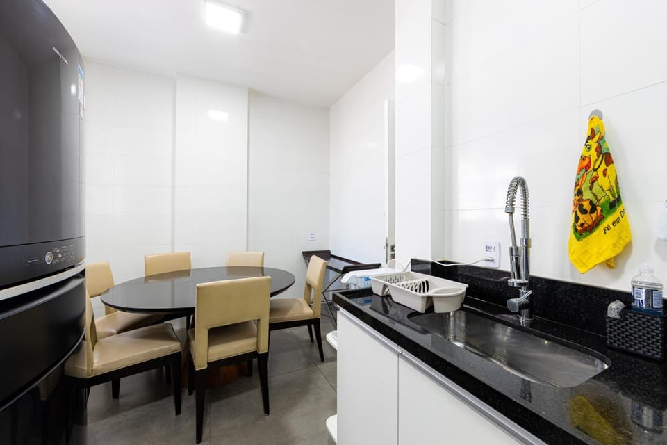 The Best Copa Executive Design Penthouse 4 bedroom 3 bathroom 6 air conditioners 2500 sq ft 85 inch cimema tv Apartment in Rio de Janeiro