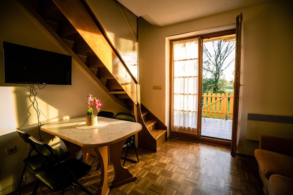 Living room, Time of day