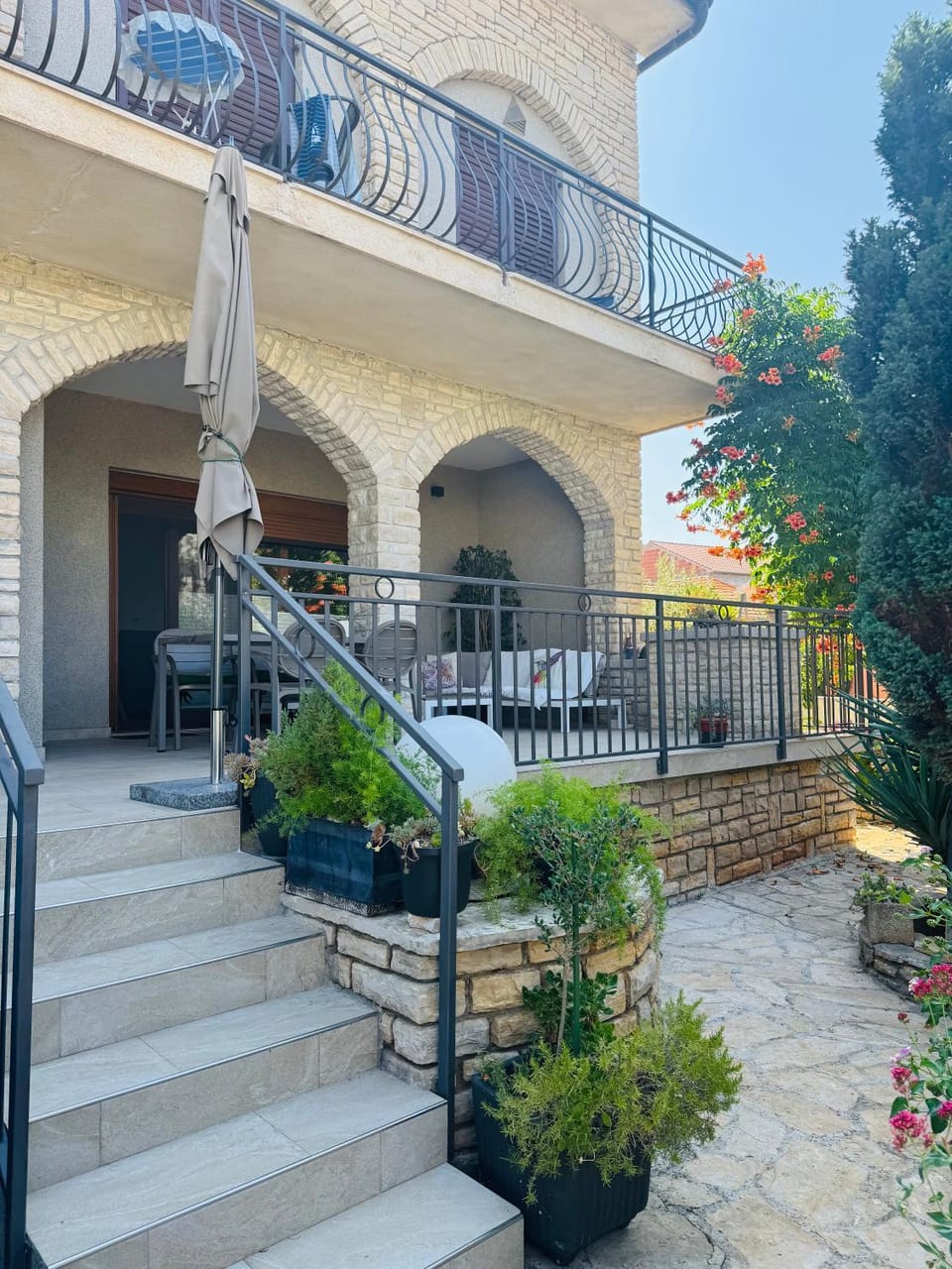 Strandhaus Roko Apartment in Zadar County