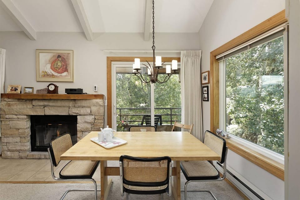 Seasons Four #172 Two Bedroom Plus Loft House in Snowmass Village